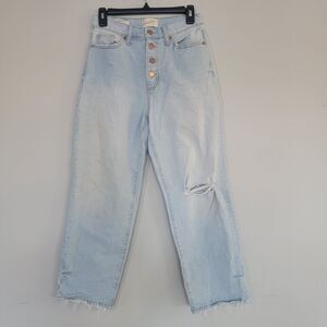 Universal Threads Vintage Straight Light Wash Jeans Size 4/27R